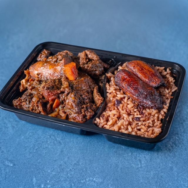 Brown Stew Chicken Small Plate.